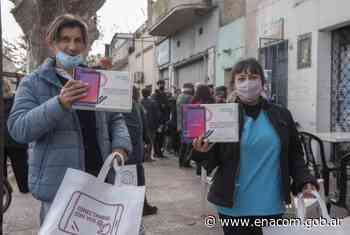 Entrega de tablets en la Ciudad de Buenos Aires - Enacom