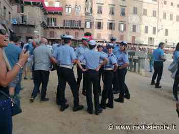 La Polizia Municipale all’opera per i giorni del Palio di agosto - RadioSienaTv