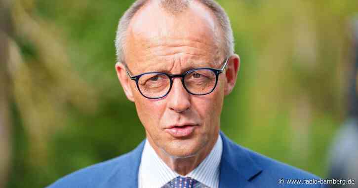 Merz wegen Schlüsselbeinbruch im Urlaub operiert