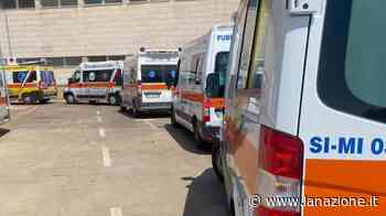 Siena, Pronto soccorso sotto assedio. Ambulanze in fila, l'ira dei pazienti - Cronaca - lanazione.it - LA NAZIONE