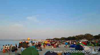 Porto Cesareo, pienone in spiaggia all'alba per San Lorenzo - quotidianodipuglia.it