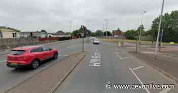 Crash risk in Exeter as traffic lights fail at busy junction - Devon Live