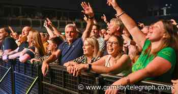 More than 50 faces as Ocean Colour Scene perform at Grimsby Auditorium - Grimsby Live