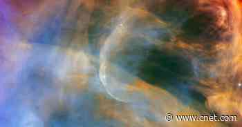 Hubble Spies Celestial Cloudscape That's Pretty as a Painting     - CNET