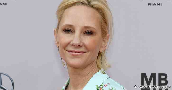 Berichte: Anne Heche nach Unfall gestorben