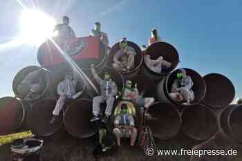 Klimaaktivisten kapern LNG-Baustelle in Wilhelmshaven - freiepresse.de