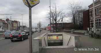 Mannen rukken halsketting van vrouw in metrostation | Antwerpen | hln.be - Het Laatste Nieuws