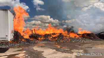 Hand sanitizer keeping barn fire burning in Flamborough: fire chief