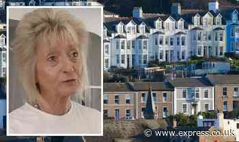 'Living in cars!' Cornwall tourism fury as thousands left homeless - locals left outraged - Express