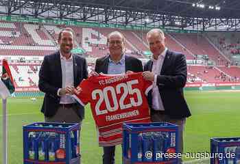Neuer Mineralwasserpartner für den FC Augsburg | Presse Augsburg - Presse Augsburg