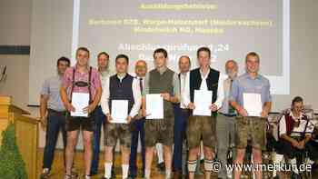 Frisch gebackene Landwirte feiern ihren Abschluss in Mindelheim - Merkur.de