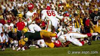 Hall of Fame QB Dawson placed in hospice care