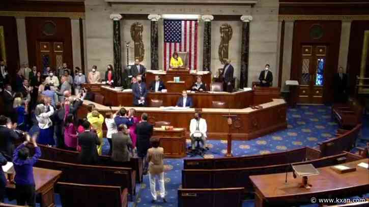 Lawmakers vote on Inflation Reduction Act