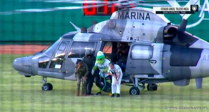 La Marina presta helicóptero para juego de beisbol en Macuspana; es para acercarse a la sociedad, dice - Etcétera