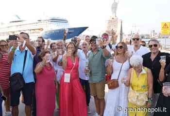 Molo San Vincenzo, un brindisi alla riapertura - Grande Napoli