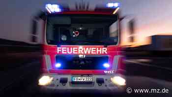Vechta: Feuerwehr-Großeinsatz wegen brennender Firmenhallen - Mitteldeutsche Zeitung