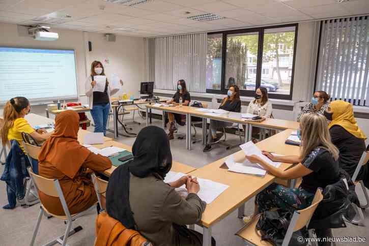 Zij maakten een carrièreswitch na een opleiding in volwassenonderwijs: “Volg je gevoel en doe het gewoon, je gaat dat goed doen”