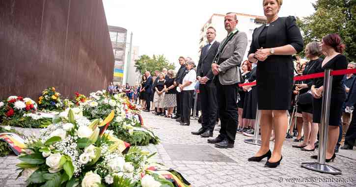 Berlin: Erinnerung an Beginn des Mauerbaus vor 61 Jahren