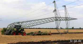 Stromausfall in Swisttal & Euskirchen: Traktorfahrer (16) stürzt Strommast um - General-Anzeiger Bonn