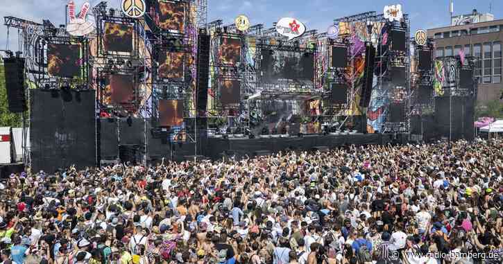 Riesige Techno-Party nach Corona-Pause in Zürich