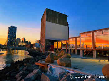 You Can Now Glamp in a Shipping Container Overlooking the NYC Skyline - Thrillist