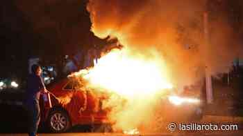 El saldo de los bloqueos en Zapopan: 3 muertos, 1 herido y 19 autos calcinados - La Silla Rota