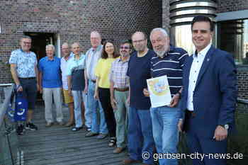 Bürgermeister bedankt sich bei Ehrenamtlichen - Handwerkerdienst feiert zehnjähriges Bestehen - Garbsen City News