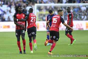 Volg Seraing - Sporting Charleroi LIVE: De bezoekers komen op voorsprong