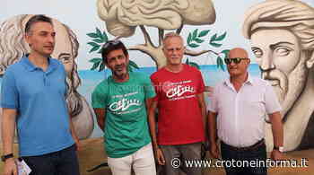 Video di Inaugurato il Murale nel Centro Storico di Crotone - CrotoneInforma - CrotoneInforma