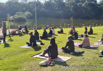 Aulas de Yoga estarão disponíveis no Parque da Pedreira de Ijuí todos os sábados - Rádio Progresso de Ijuí