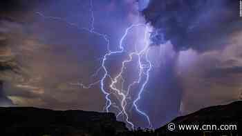 2 dead after heavy rain flooded Las Vegas streets in the wettest monsoon season in a decade