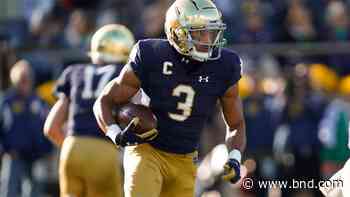 Notre Dame loses WR Davis (knee); names QB Buchner starter - Belleville News-Democrat