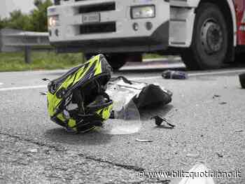 Incidente a Cavallermaggiore (Cuneo): scontro auto-moto, morto centauro di 69 anni - Blitz quotidiano