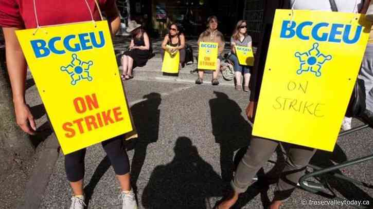BC General Employees’ Union issues strike notice on behalf of 33,000 public servants