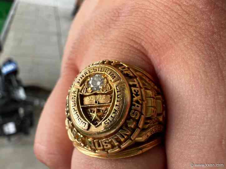 Scuba diver reunites man with UT class ring after it was lost in Lake Travis