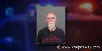 Sidney man accused of threatening crop duster with gun - KNOP