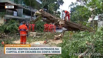 Ventania causa estragos no Rio e na Costa Verde fluminense - R7