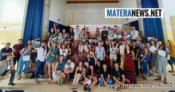 Matera: in provincia registi e attori estasiati dalle nostre catene montuose che si alternano a coste dal mare cristallino! Ecco l'incontro - Matera News