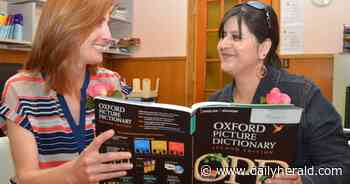 Aurora literacy center needs women tutors - Daily Herald