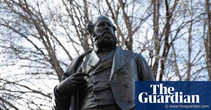 Hobart divided over statue of man who stole Indigenous skull, as council votes on removal
