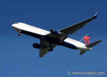 Delta 767 Flooding Lavatories Disrupt Autopilots? - Mentour Pilot