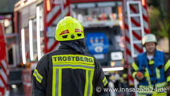 Feuerwehr Trostberg kommt zum Abendessen in die Flurstraße - innsalzach24.de