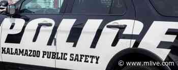 Robbery suspect shoots at Kalamazoo police before fleeing - MLive.com