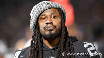 Marshawn Lynch DUI arrest video released: Ex-NFL star told police he stole the car, vehicle was missing a tire - CBS Sports