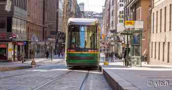 Helsinki may offer city employees free public transport for a year - YLE News