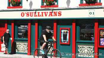 Russell Crowe spotted cycling around Dublin and Wicklow - Independent.ie