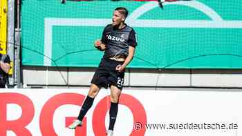 Nach großem Kampf: Kaiserslautern scheitert knapp im Pokal - Süddeutsche Zeitung - SZ.de