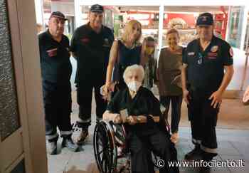 Agropoli, dopo cinque anni può uscire di casa e assistere alla processione grazie ai volontari Anc - Info Cilento