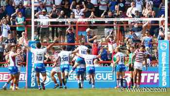 Super League: Wakefield Trinity 30-12 Wigan Warriors: Hosts boost survival hopes with upset win - BBC