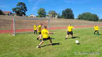 Landeskirchliche Gemeinschaft: Kinder aus Parchim lernen Fußball im Ferien-Camp - svz – Schweriner Volkszeitung